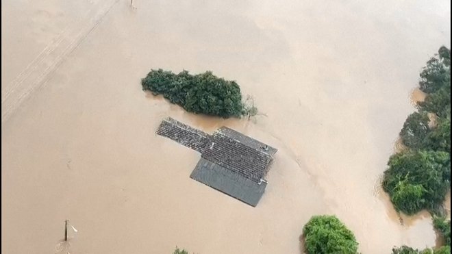 Poplavljeno območje v Lajeado v Rio Grande de Sul. 

FOTO: AFP