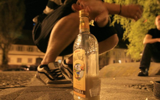 Tretjina prvič pije že pred trinajstim letom. FOTO: Hočevar Uroš/Kolektiff