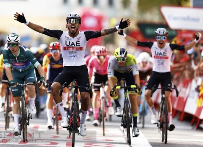 Sebastian Molano je danes slavil v velikem slogu. FOTO: Lavuelta.es  Foto Lavuelta.es