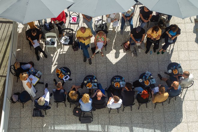 Predstavitve nove sezone se je udeležil izjemen nabor režiserjev. FOTO: MGL