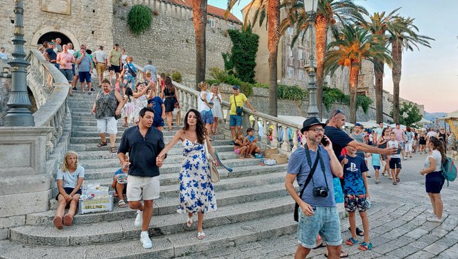 Večna truristov na Hrvaško pride neorganizirano. FOTO: Blaž Samec