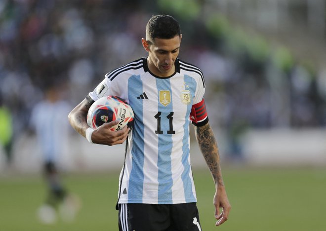 Namesto Lionela Messija je prevzel odgovornost Angel Di Maria. FOTO: Manuel Claure/Reuters