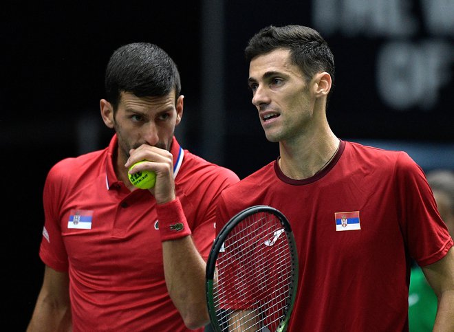 Novak Đoković bo v umrijenem ritmu zaokrožil sijajno tekmovalno leto, med drugim bo zastopal tudi Srbijo v Davisovem pokalu. FOTO: Pablo Morano/Reuters