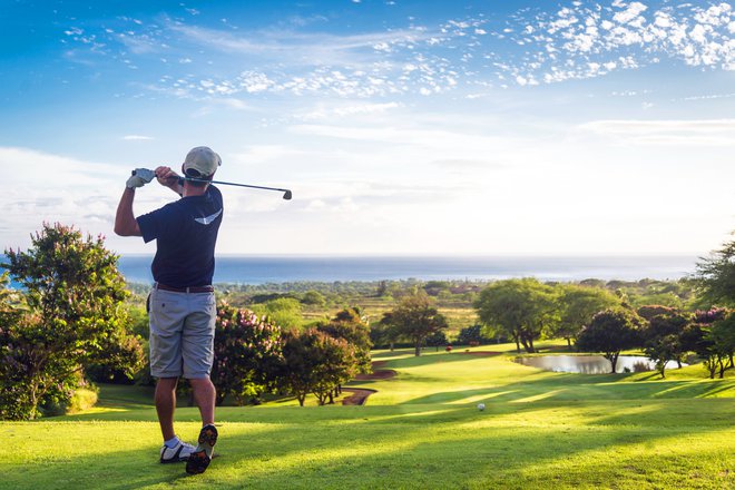 Pri golfu se res naučiš brzdati čustva, sicer bo vsak naslednji udarec še slabši od prejšnjega, ki je bil morda na meji male katastrofe. FOTO: Shutterstock