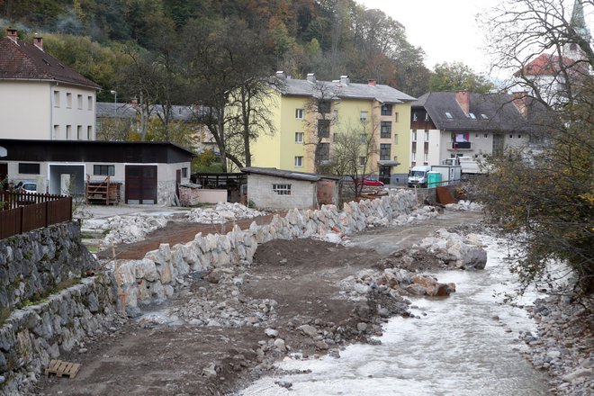 Svet za obnovo bo obravnaval osnutek zakona o obnovi. Nekateri člani menijo, da gredo nekateri intervencijski ukrepi v napačno smer. FOTO: Dejan Javornik/Slovenske novice