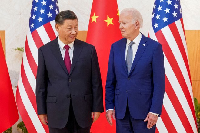 Tako kitajski predsednik Xi Jinping kot ameriški Joe Biden imata veliko domačih političnih nasprotnikov. FOTO: Kevin Lamarque/Reuters