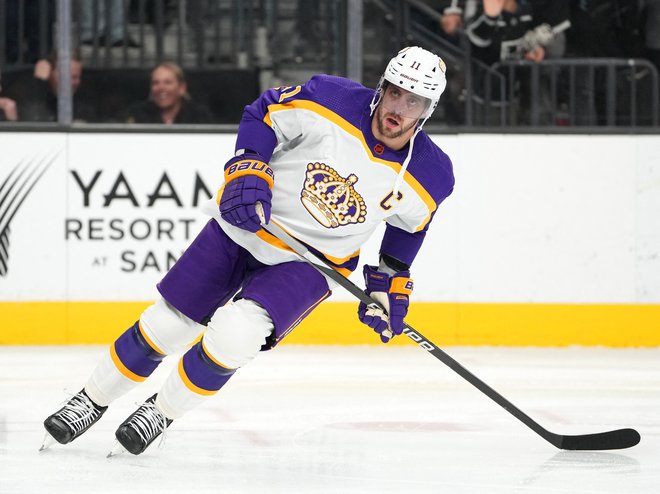 Tako kot vsi akterji v NHL tudi Anže Kopitar nestrpno pričakuje začetek nove sezone. FOTO: Stephen R. Sylvanie/USA Today Sports