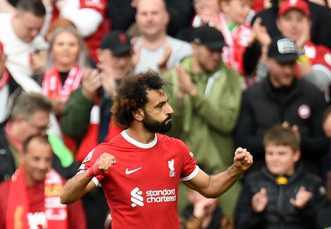 Mohamed Salah je ob koncu prvega polčasa zadel dvakrat. FOTO: Peter Powell/Reuters