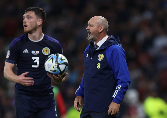 Andy Robertson in Steve Clarke sta osrednja junaka škotskega uspeha. FOTO: Russell Cheyne/Reuters