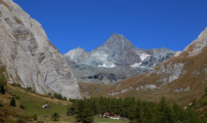Grossglockner, najvišja gora v Avstriji (3798 m), na severu Vzhodne Tirolske, na meji s Koroško FOTO: Milan Ilić