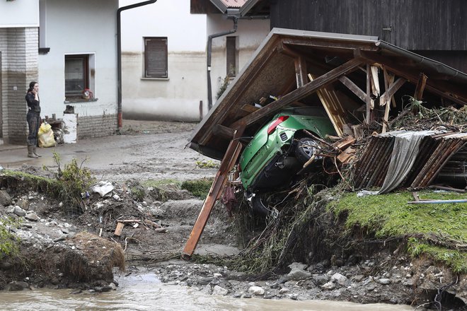Zadnja desetmilijardna ocena je torej nujna za pridobitev evropskega denarja, a jo je treba jemati z rezervo pri načrtovanju javnofinančnih odhodkov za sanacijo po poplavah in plazovih. FOTO: Leon Vidic/Delo