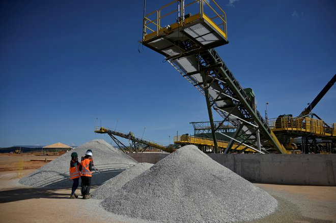 Čeprav ArCore že išče delavce in podporo lokalnega prebivalstva, župan občine Lopare Rado Savić vztraja, da bodo najprej preverili okoljske vplive izkopavanja litija. FOTO: Reuters