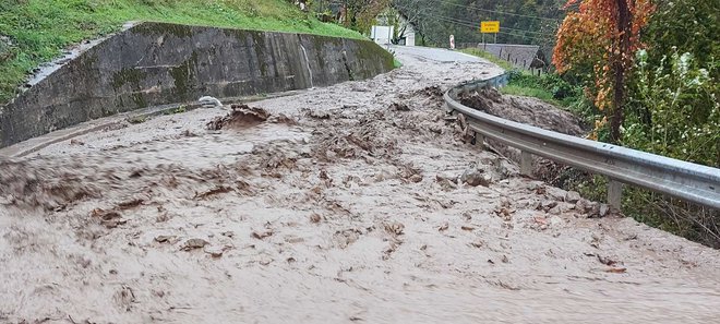 Baška grapa. FOTO: Aljaž Leban/Regijski štab CZ za severno Primorsko