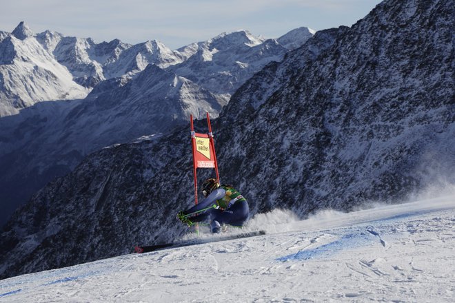 Italijanka Federica Brignone je bila na prvi progi prepričljivo najhitrejša. FOTO: Leonhard Föger/Reuters