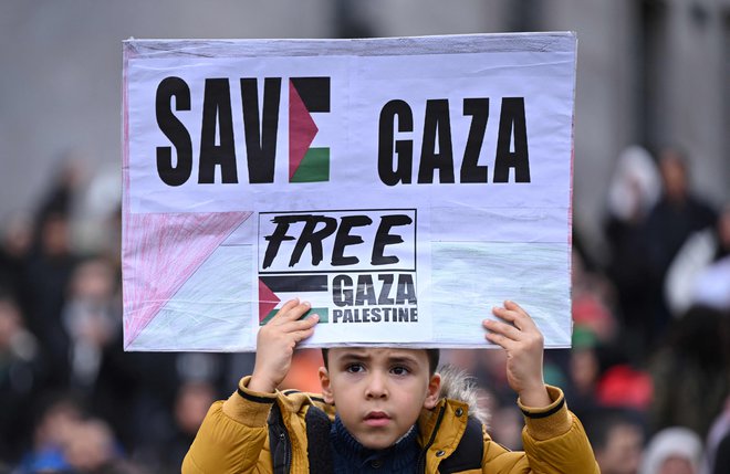 Podpora Gazi. FOTO: Ina Fassbender/AFP