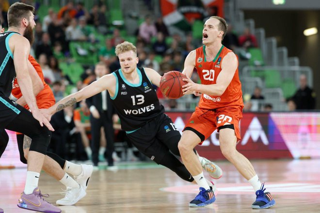 Klemen Prepelič je tokrat prispeval 13 točk za Ljubljančane. FOTO: Cedevita Olimpija