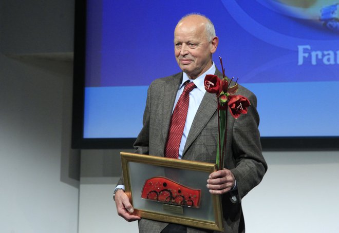 Franc Hvasti je 10. Novembra 2014 prejel kolesarsko nagrado za življenjsko delo. FOTO: Leon Vidic