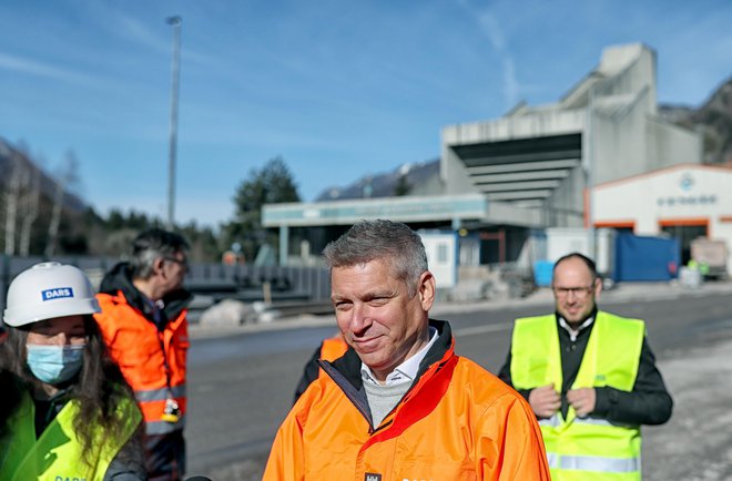 Valentin Hajdinjak je na čelo Darsa prišel v času prejšnje vlade, ko je ministrstvo za infrastrukturo vodil njegov strankarski kolega Jernej Vrtovec. FOTO: Blaž Samec/Delo