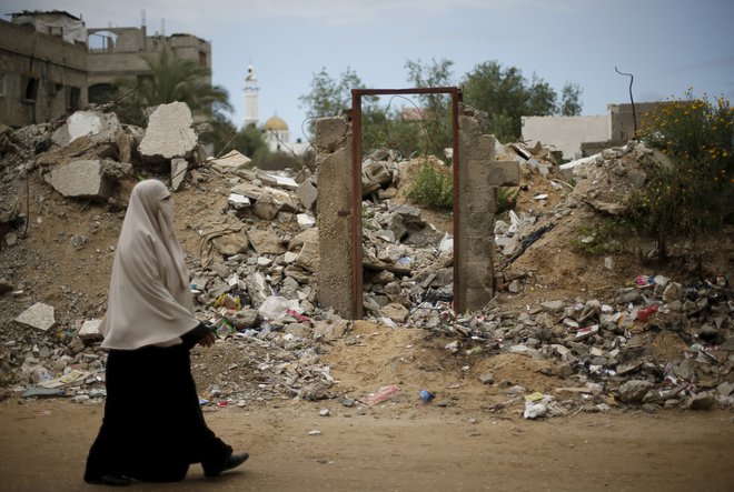 Zdaj je popolnoma jasno, da bo Izrael okupiral Gazo, podobno kot je to že naredil z Zahodnim bregom. FOTO: Mohammed Salem/ Reuters