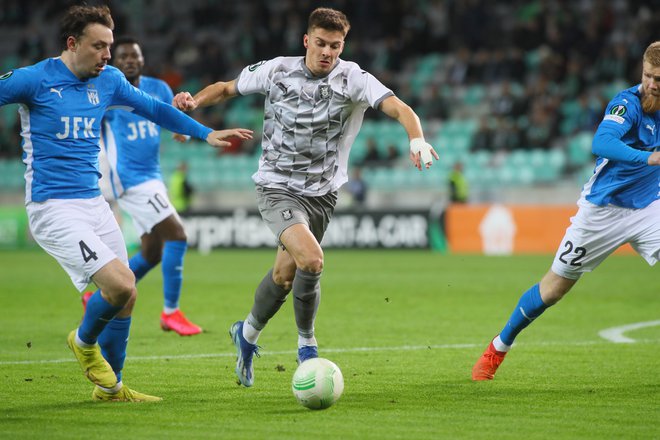 Admir Bristrić je zapravil več priložnosti za gol, v drugem delu so bili Ljubljančani vendarle bolj učinkoviti. FOTO: Dejan Javornik