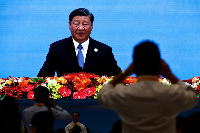 Še preden je prišla potrditev, da bo Xi pripotoval v San Francisco na vrhunsko srečanje Apeca, skupine za azijsko-pacifiško gospodarsko sodelovanje, se je začela prodaja vabil za njegovo večerjo s poslovneži. FOTO: Tingshu Wang/Reuters