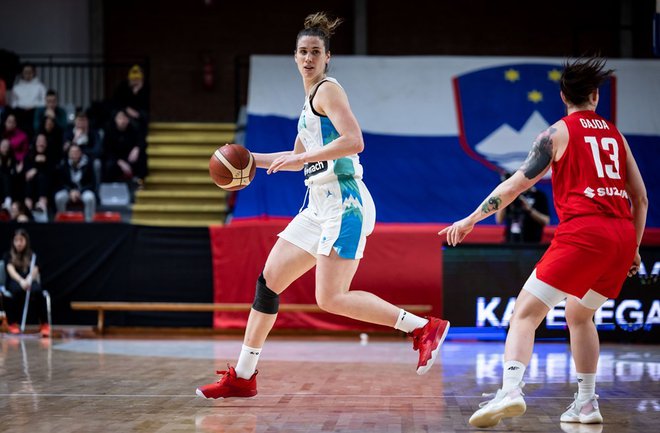 Eva Lisec je bila najboljša strelka tekme. FOTO: FIBA