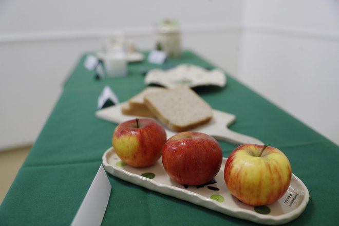 Dan slovenske hrane in tradicionalni slovenski zajtrk v osnovni šoli Koseze leta 2021. FOTO: Leon Vidic/Delo