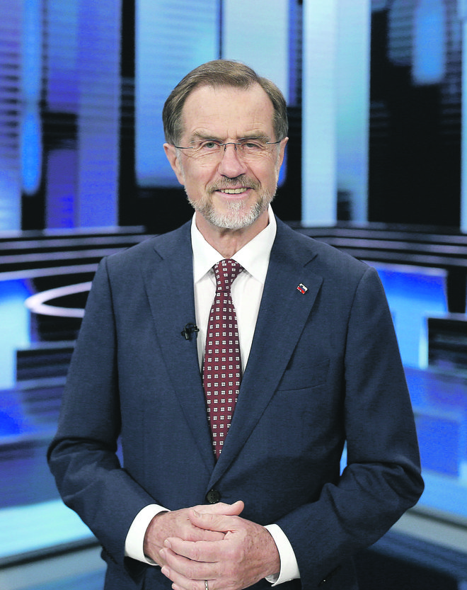 Lojze Peterle je na RTV Slovenija 16. maja 2019 nastopil na soočenju kandidatov za evropske volitve. FOTO: Blaž Samec