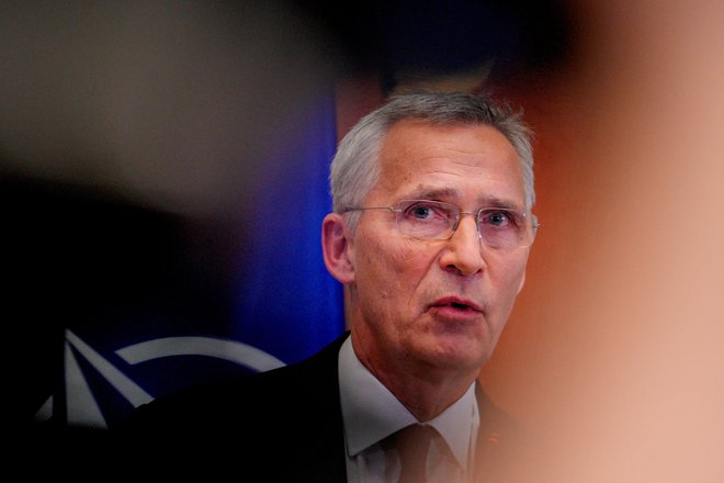 V skrbi za varnost v regiji je svojo turnejo po Zahodnem Balkanu včeraj začel generalni sekretar Nata Jens Stoltenberg. FOTO: NTB via Reuters