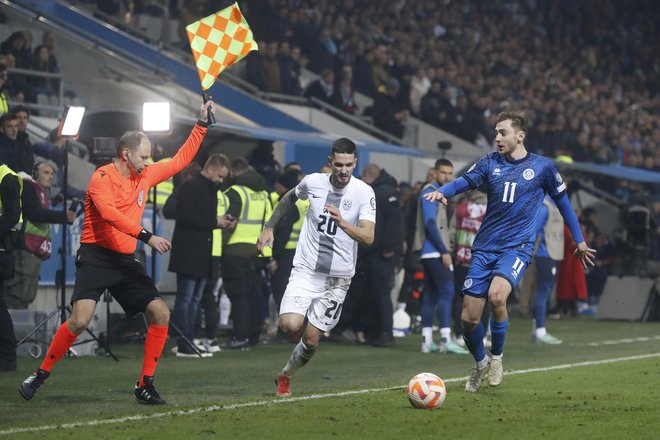 Kazahstan je bil prvi in zadnji tekmec na kvalifikacijskem pohodu Slovenije proti Nemčiji, v katerem je imel Petar Stojanović eno od najpomembnejših vlog. Foto Leon Vidic