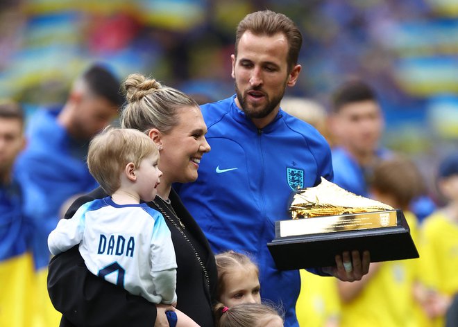 Harry Kane in žena Katie Goodland sta skupaj že od najstniških let. FOTO: Carl Recine/Reuters