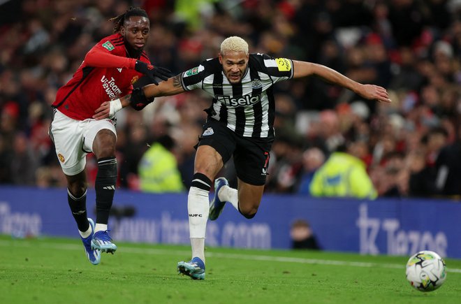 United in Newcastle sta se 1. novembra pomerila v ligaškem pokalu, napredovale so srake (3:0). FOTO: Lee Smith/Reuters