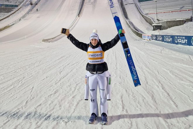 Tina Erzar je za uvod ugnala vso konkurenco. FOTO: sloski