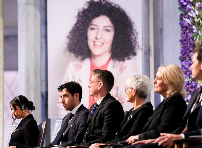 Nagrajenka Narges Mohammadi je podelitev preživela v zaporu. FOTO: Ntb Via Reuters