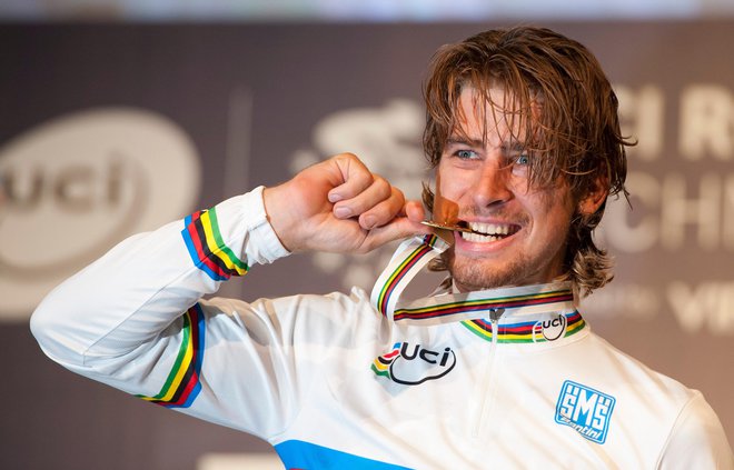 Peter Sagan je tri leta nosil čislano mavrično majico svetovnega prvaka. FOTO: Andrew P. Scott/Reuters