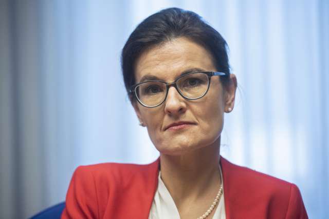 Državna sekretarka na ministrstvu za pravosodje Valerija Jelen Kosi je po neuradnih informacijah odstopila. FOTO:Bor Slana/STA