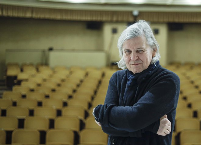 Lani je pri nas režiral štiri predstave, zdaj pa slovensko sezono nadaljuje v operi v Gradcu. FOTO: Jože Suhadolnik