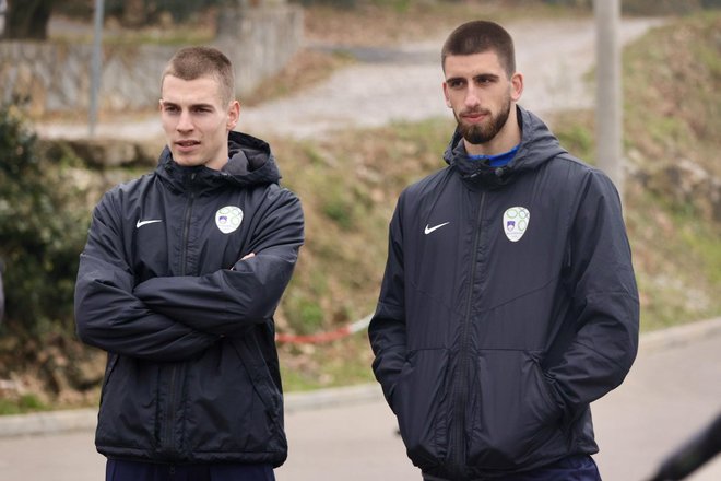 Mark Zabukovnik in Adrian Zeljković sta obetavna mlada vezista, na katera bo Kek še posebej pozoren. FOTO: Črt Piksi