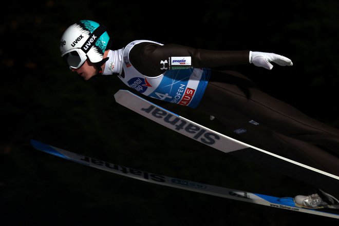 Lovro Kos je prispeval svoj delež k drugemu mestu slovenske ekipe. FOTO: Kai Pfaffenbach/Reuters