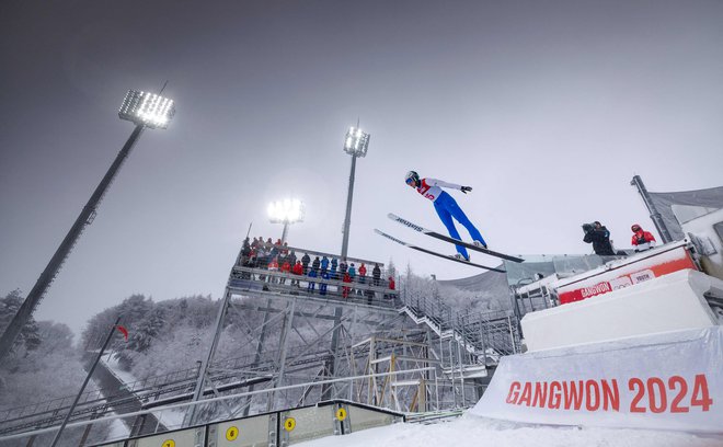 Taja Bodlaj je v Južni Koreji kot za stavo nizala vrhunske skoke. FOTO: Simon Bruty/AFP