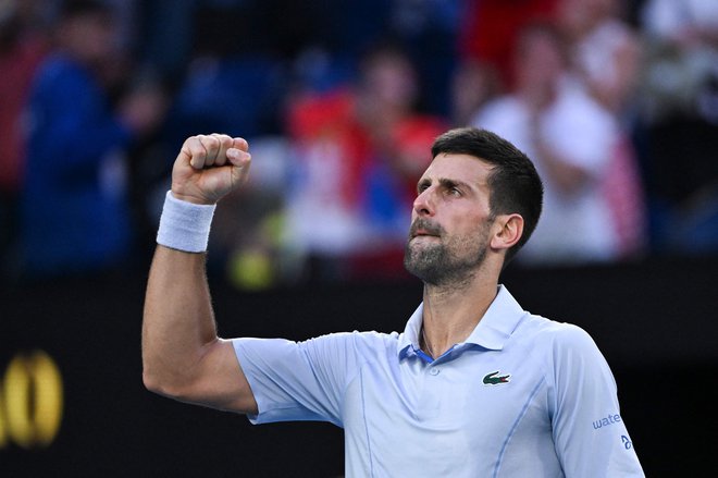 Novak Đoković drvi k 11. lovoriki zmagovalca v Melbournu. FOTO: William West/AFP