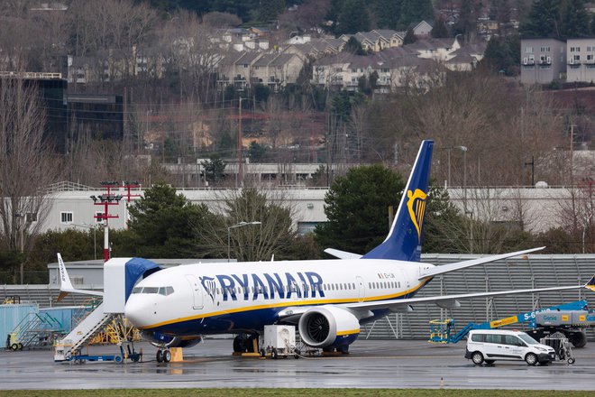 Ryanair bo Trst dvakrat tedensko povezoval z Berlinom, Parizom, Sevillo, Krakovom, Brusljem, Dublinom in Barcelono. FOTO: Jason Redmond/Afp
