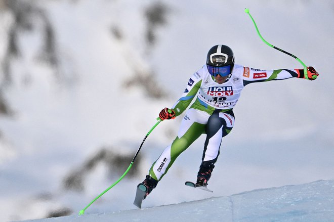 Ilka Štuhec je storila napako in odstopila. FOTO: Jeff Pachoud/AFP