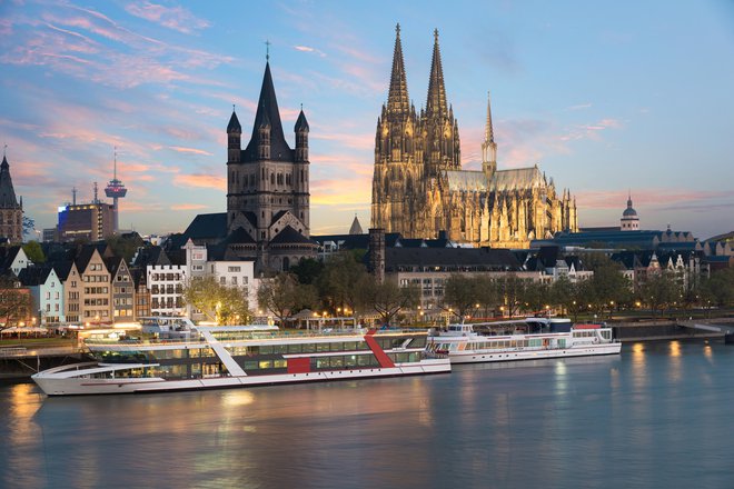 Köln je velemesto z dušo ob Renu. FOTO: Reuters