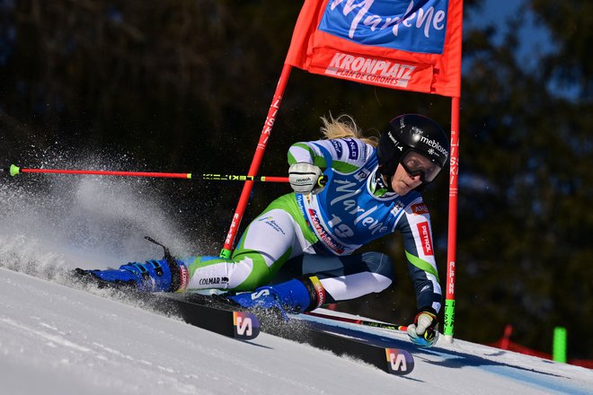 Ana Bucik med današnjim nastopom na Kronplatzu. FOTO: Tiziana Fabi/AFP