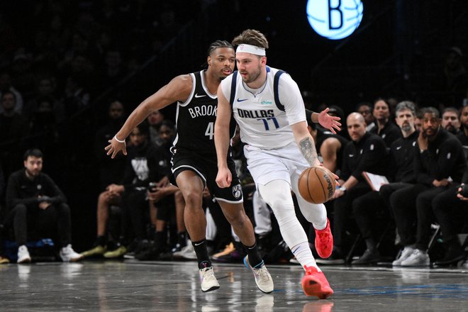 Luka Dončić je v Brooklynu v velikem slogu opravil s tekmeci in napovedal petkov dvoboj v slovitem Madison Gardnu v New Yorku. FOTO: John Jones/Usa Today Sports Via Reuters Con