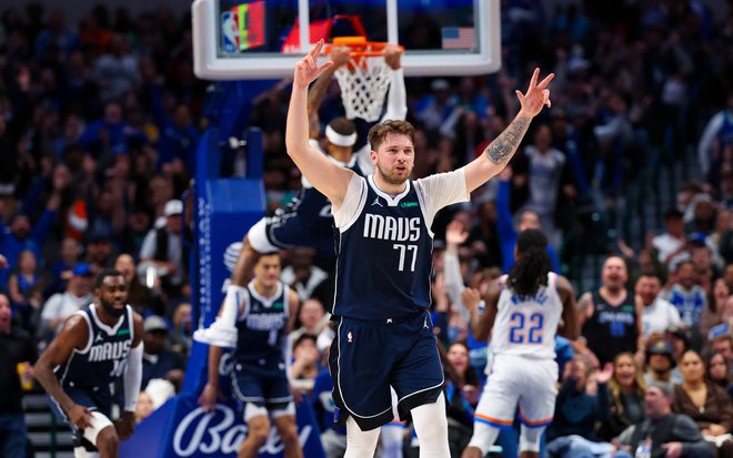 Luka Dončić med dvobojem z Oklahoma Ciytjem ni skrival zadovoljstva. Foto Kevin Jairaj/USA Today Sports