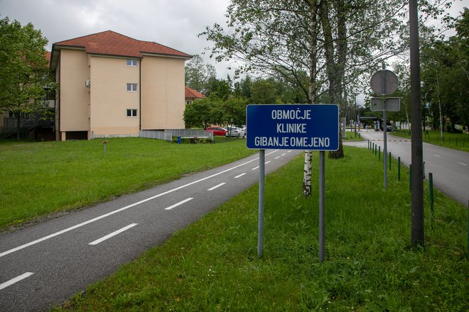 Ljubljanska psihiatrična klinika je že dlje časa tarča očitkov o nasilju nad pacienti. FOTO: Voranc Vogel/Delo