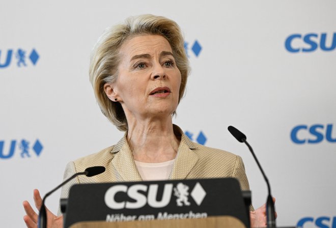 Ursula von der Leyen bo po neuradnih informacijah v ponedeljek napovedala, da se bo podala v boj za še en petletni mandat na čelu evropske komisije. Foto Thomas Kienzle/AFP