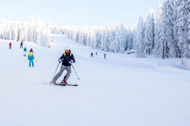 Lepi spomini na prve resne zavoje ostanejo za vedno. FOTO: Shutterstock